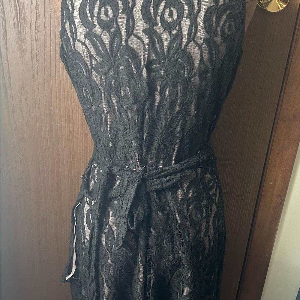 Lily large lace wrap dress with abalone detail lined! - Picture 3 of 4
